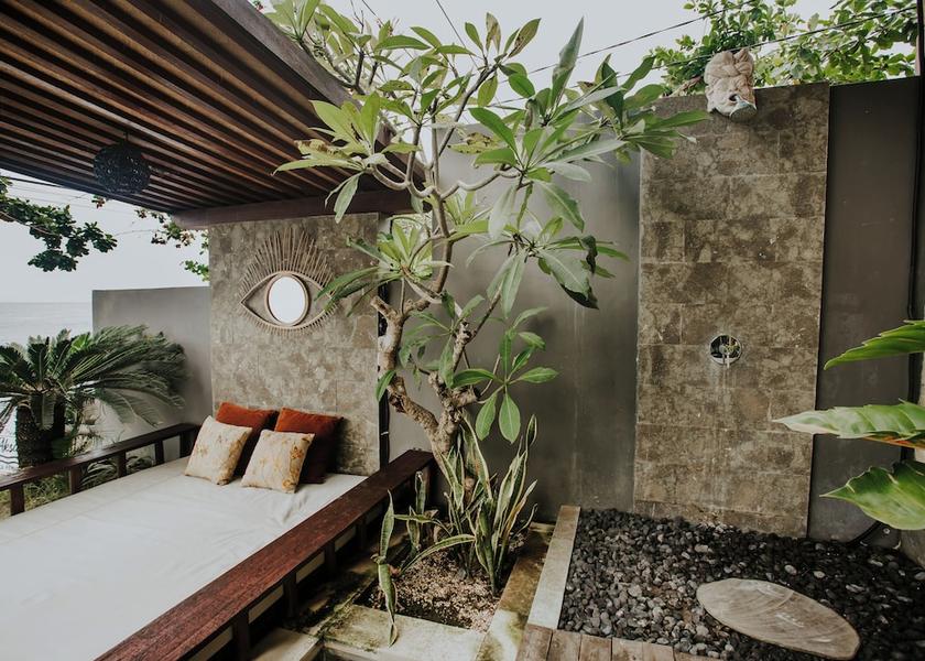  Penida Island Gazebo