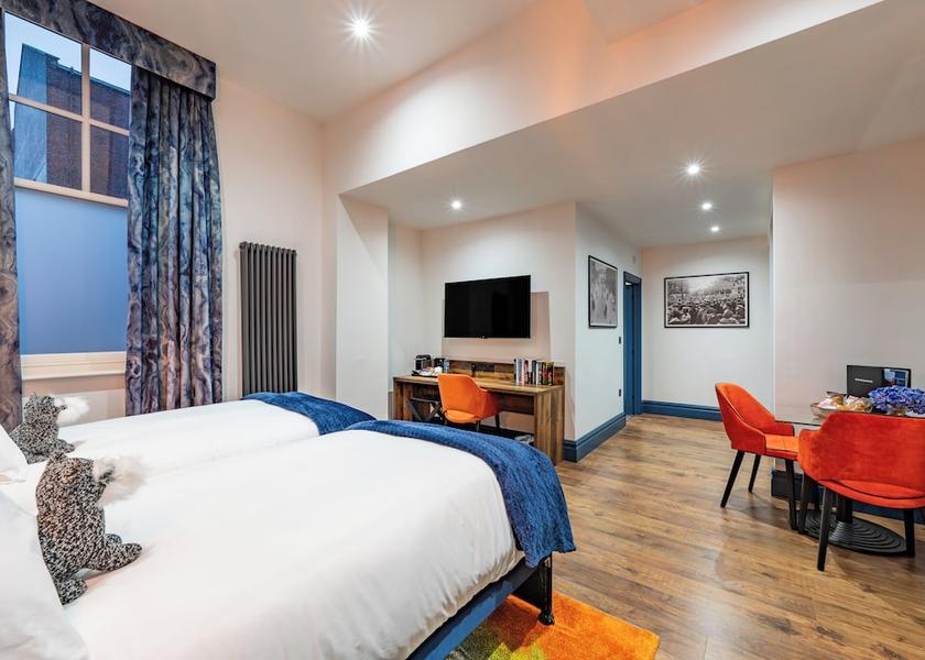 England Barrow-In-Furness Room