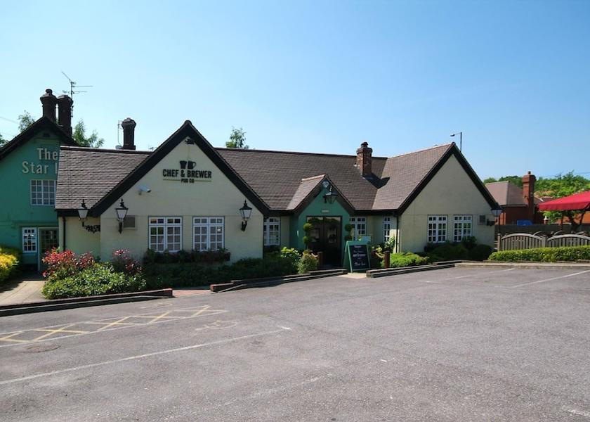 England East Grinstead Exterior Detail