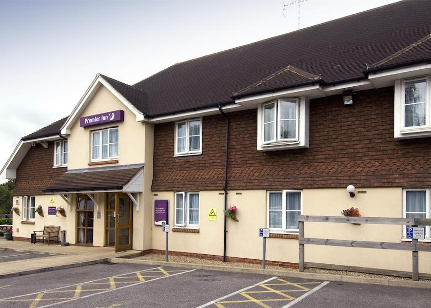 England East Grinstead Exterior Detail