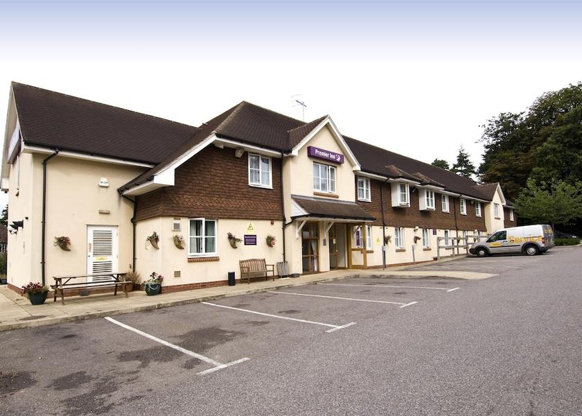 England East Grinstead Exterior Detail