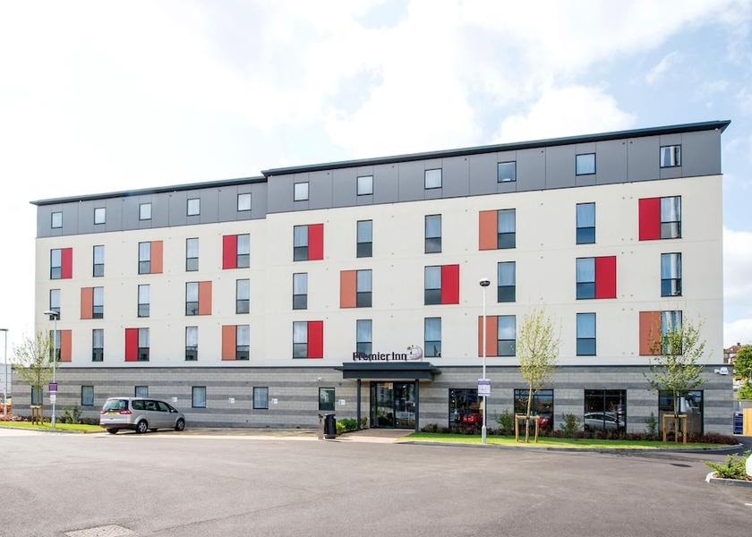 England Gillingham Exterior Detail