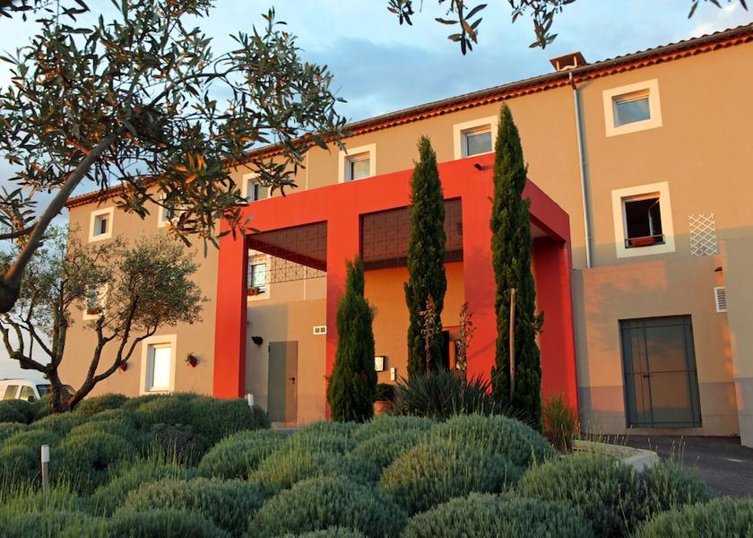 Occitanie Collias Garden