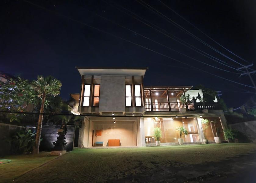  Penida Island Facade