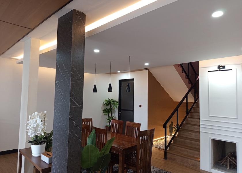 West Java Lembang In-Room Dining