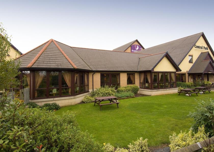 England Rugby Exterior Detail