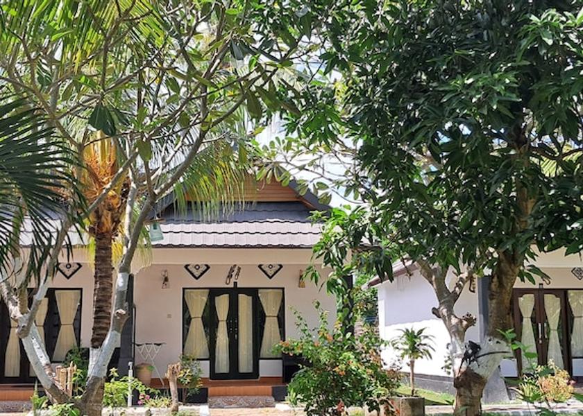  Gili Air Exterior Detail