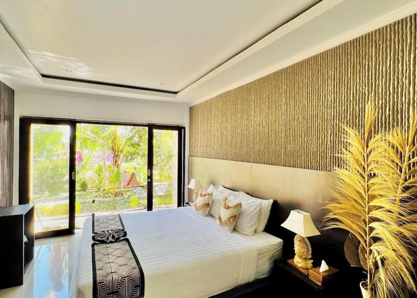  Penida Island Room