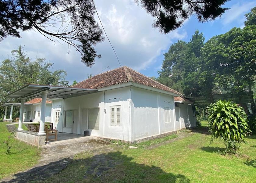  Pakem Exterior Detail