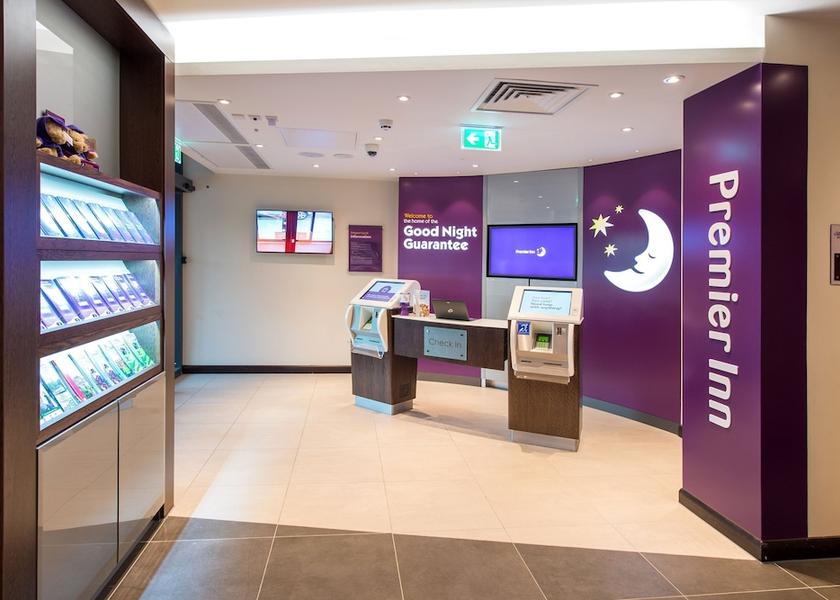 England Maidenhead Reception