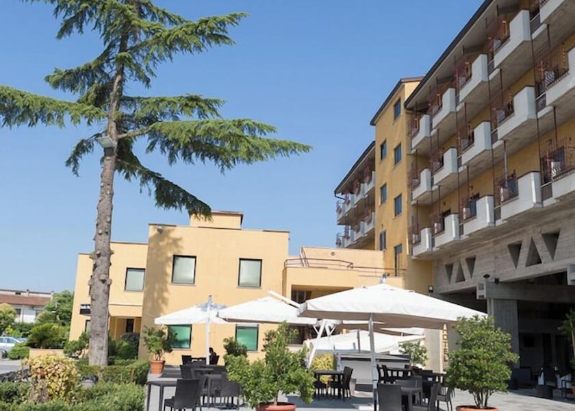 Lazio Ferentino Exterior