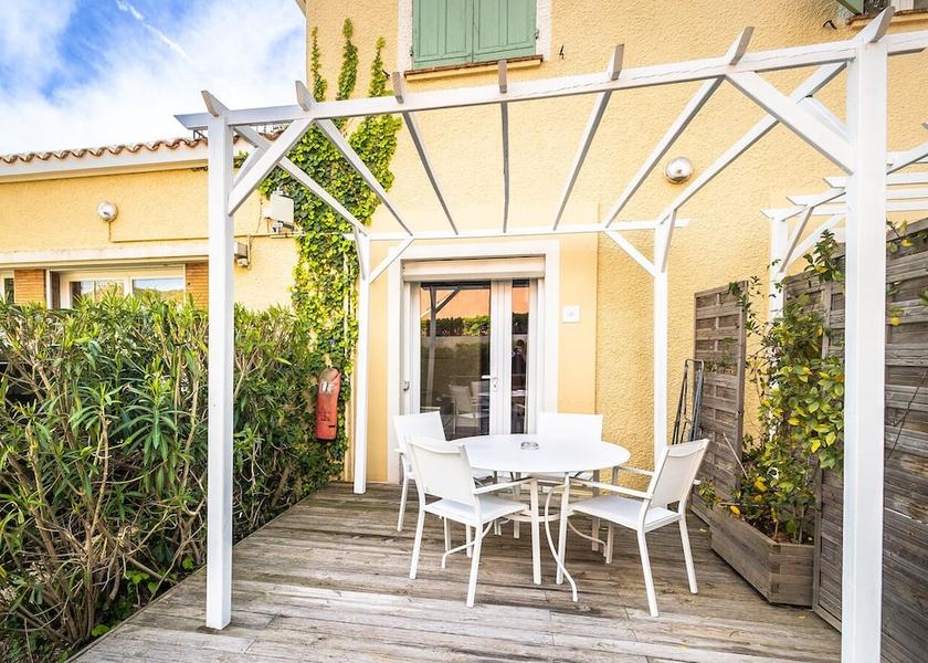 Provence - Alpes - Cote d'Azur Saint-Raphael Balcony