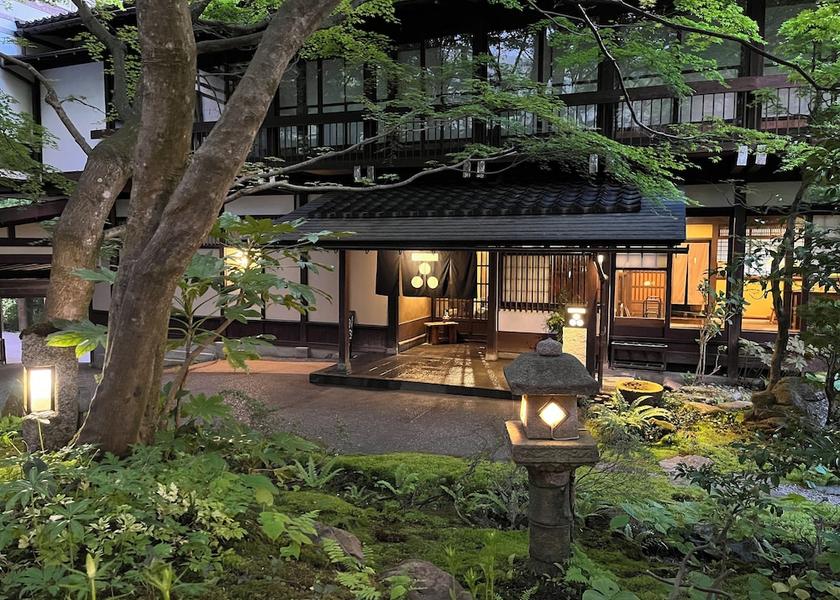 Ishikawa Hakusan Exterior Detail