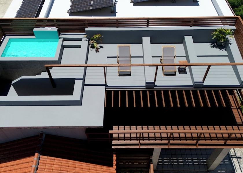 Okinawa (prefecture) Ishigaki Exterior Detail