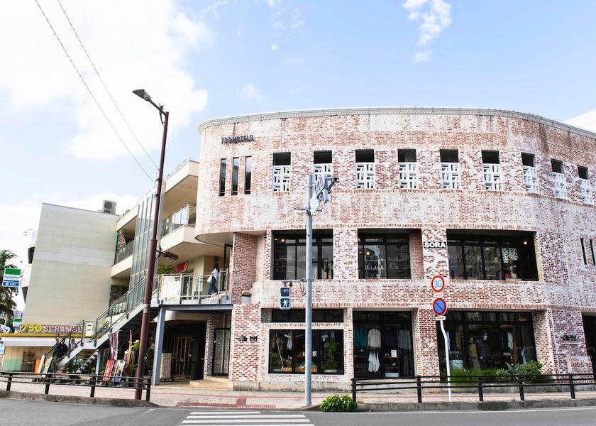 Okinawa (prefecture) Ishigaki Facade