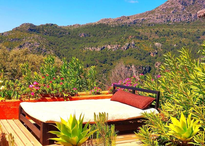 Andalusia Casares Terrace/patio