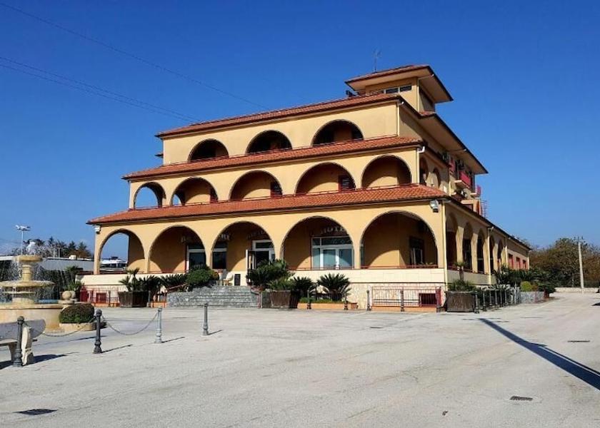 Campania Caianello Exterior