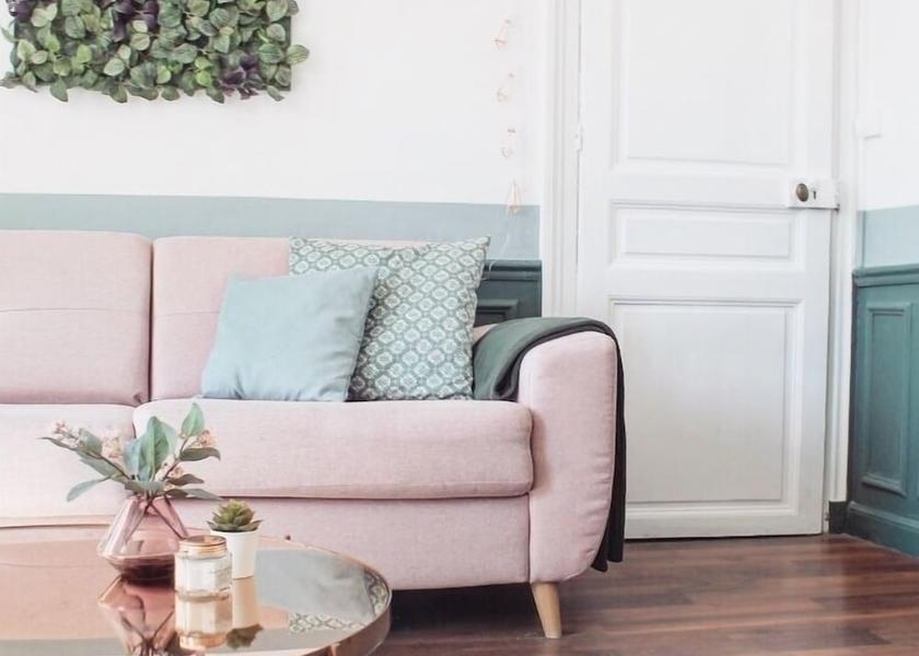 Grand Est Reims Living Area