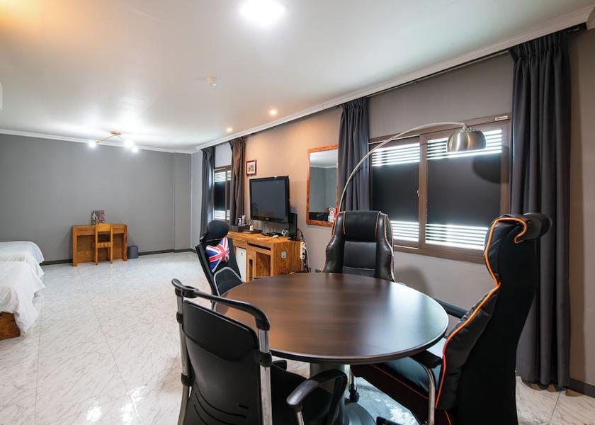 Jeonbuk Jeonju Room
