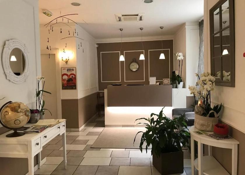 Provence - Alpes - Cote d'Azur Beausoleil Lobby