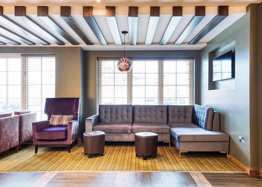 England Marlborough Primary image