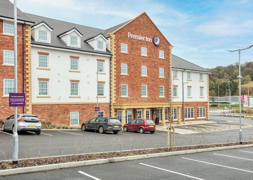 England Marlborough Exterior Detail