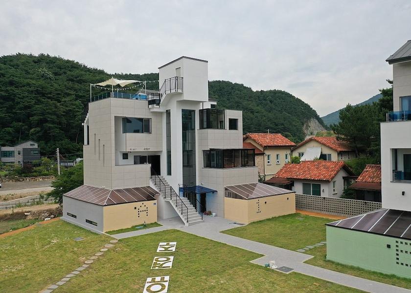 North Gyeongsang Gyeongju Facade