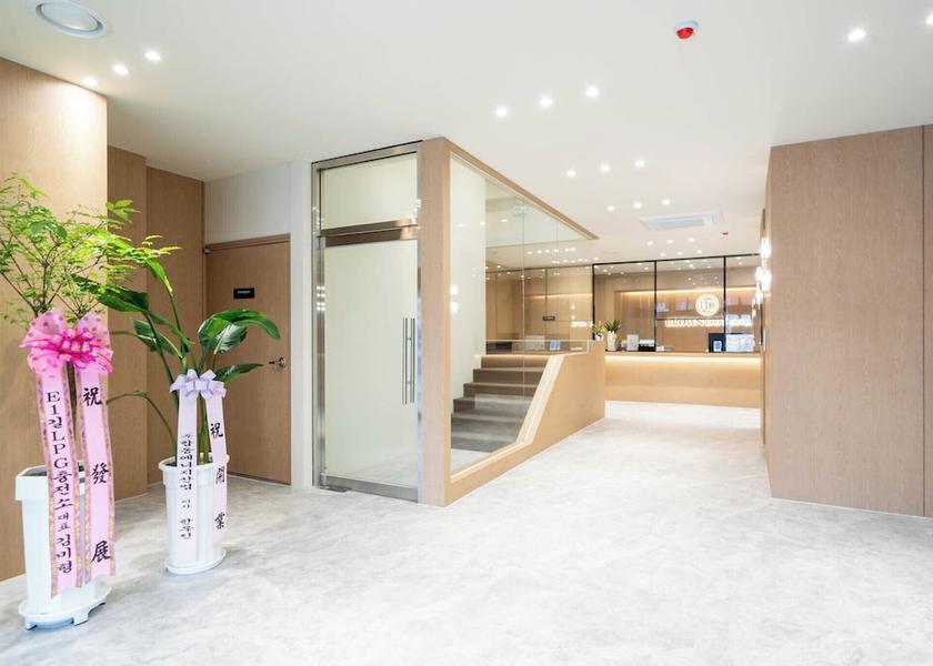 South Chungcheong Hongseong Reception