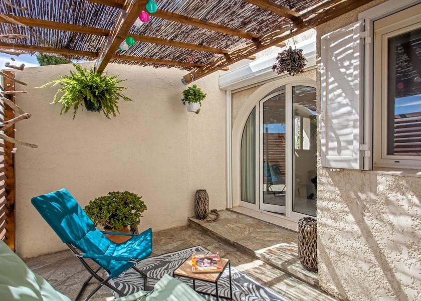 Corsica Santa-Maria-di-Lota Terrace