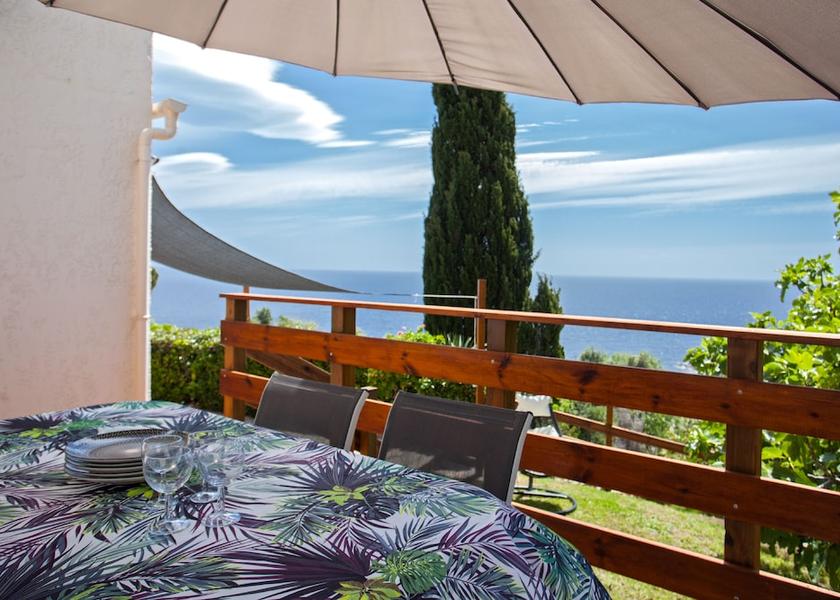 Corsica Santa-Maria-di-Lota Outdoor Dining