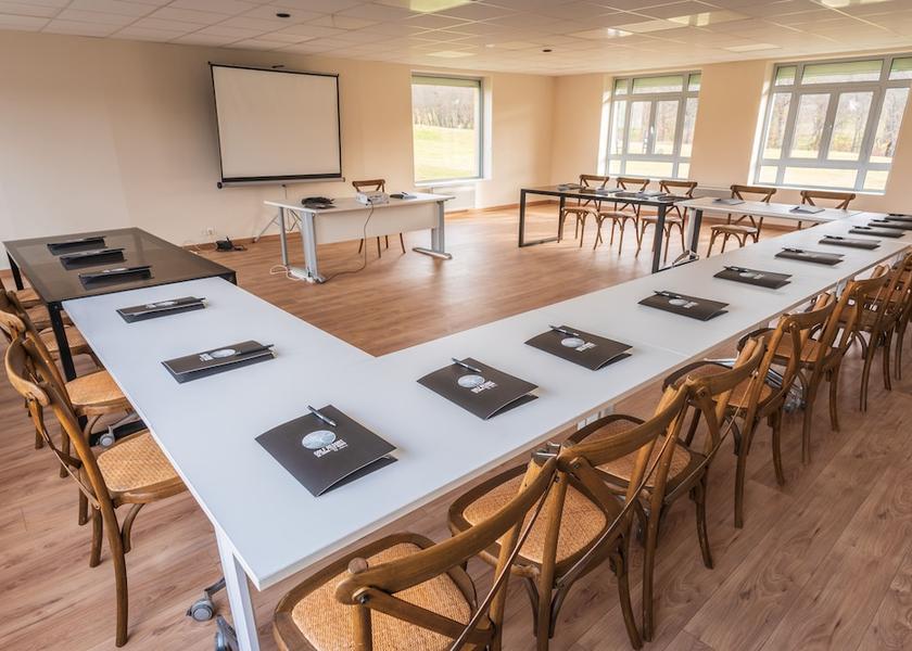 Provence-Alpes-Côte d'Azur Digne-les-Bains Meeting facility