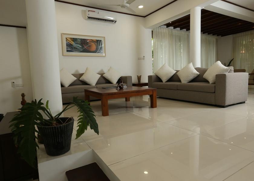 Colombo District Thalawatugoda Living Area