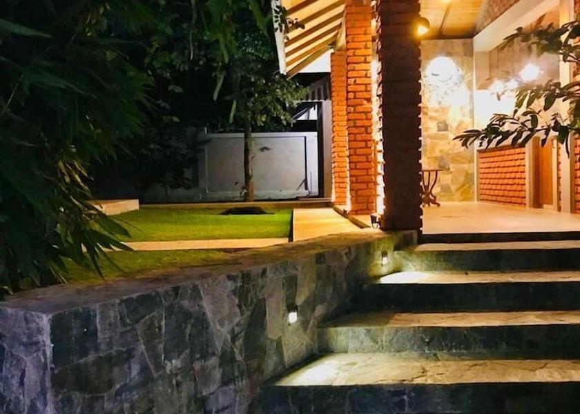 Central Province Dambulla Pool Side Bar