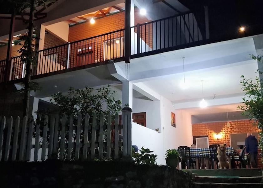 Uva Province Ella Facade
