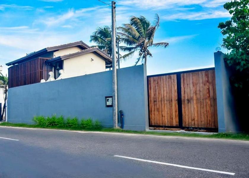 Galle District Ahangama Facade