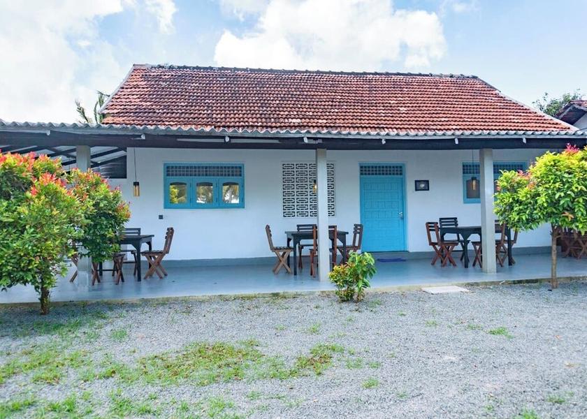 Matara District Dickwella Facade