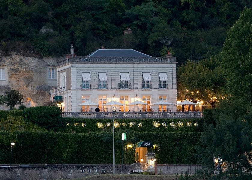 Centre-Loire Valley Rochecorbon Front of property