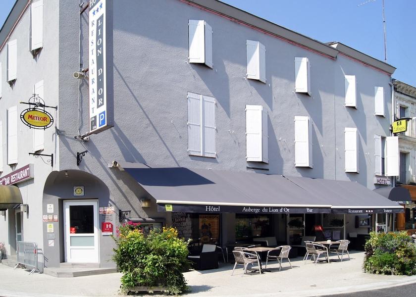 Nouvelle-Aquitaine Marmande Front of property