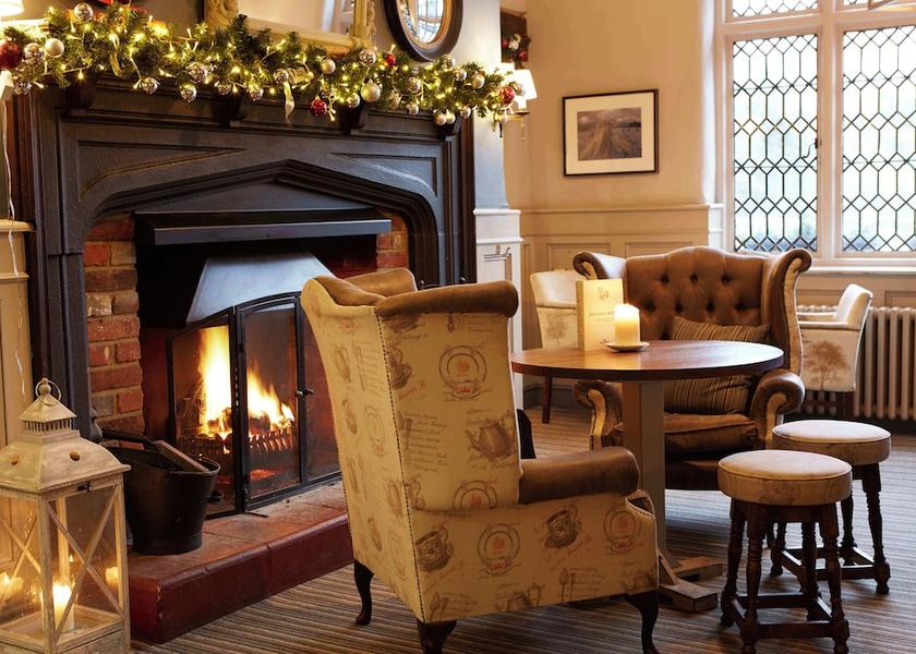 England Braintree Lounge