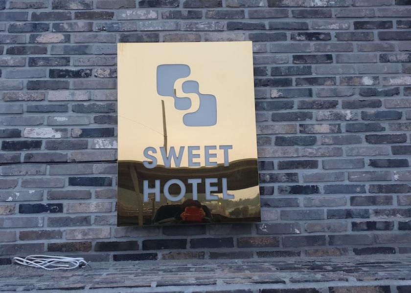 South Gyeongsang Changnyeong Exterior Detail