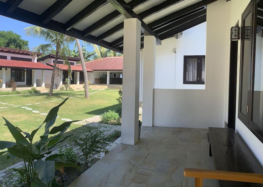 West Nusa Tenggara Sumbawa Barat Terrace/patio