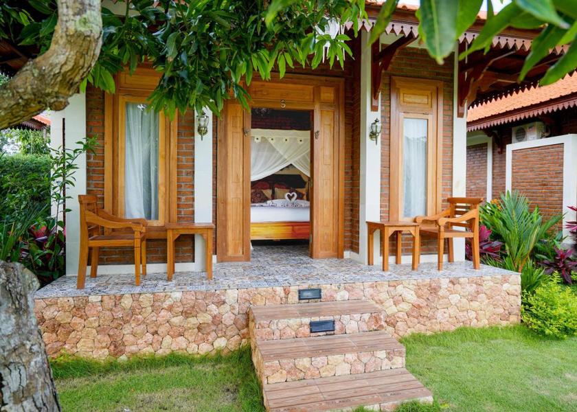 Bali Pecatu Hotel Exterior