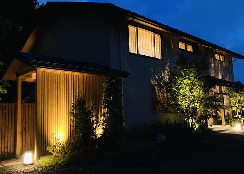 Yamanashi Oshino Primary image