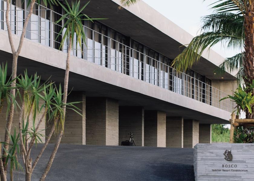 Okinawa (prefecture) Yomitan Interior Entrance