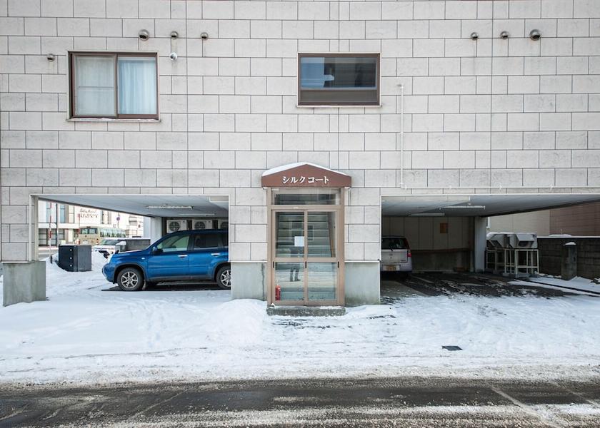 Hokkaido Chitose Exterior Detail