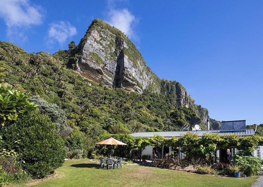 West Coast Punakaiki Exterior Detail