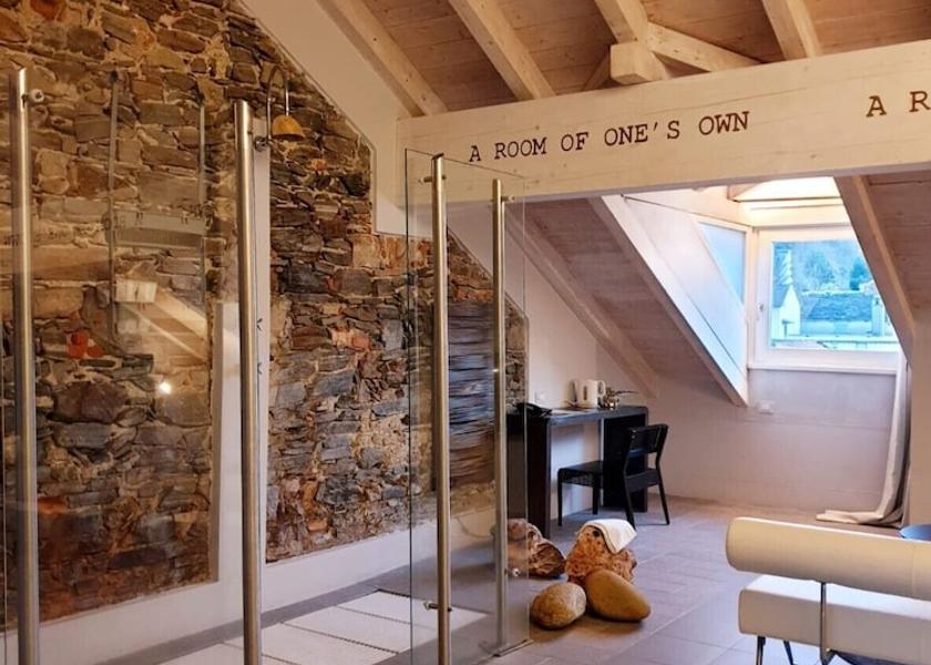 Piedmont Orta San Giulio Room