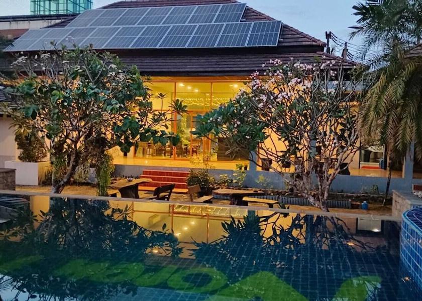 Trat Province Ko Chang Exterior Detail