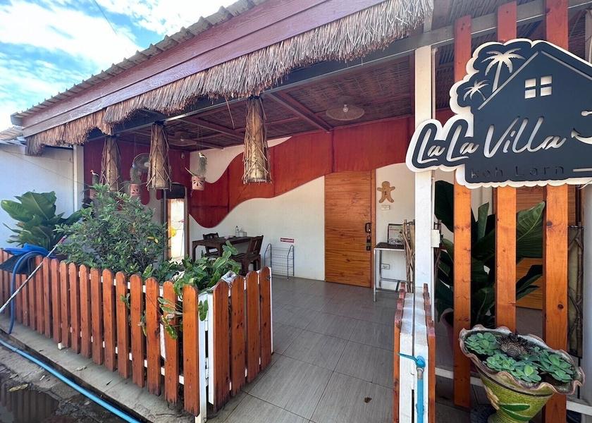 Chonburi Koh Lan Exterior Detail