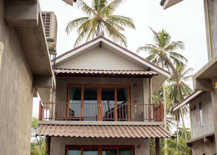 Surat Thani Province Chaiya Room